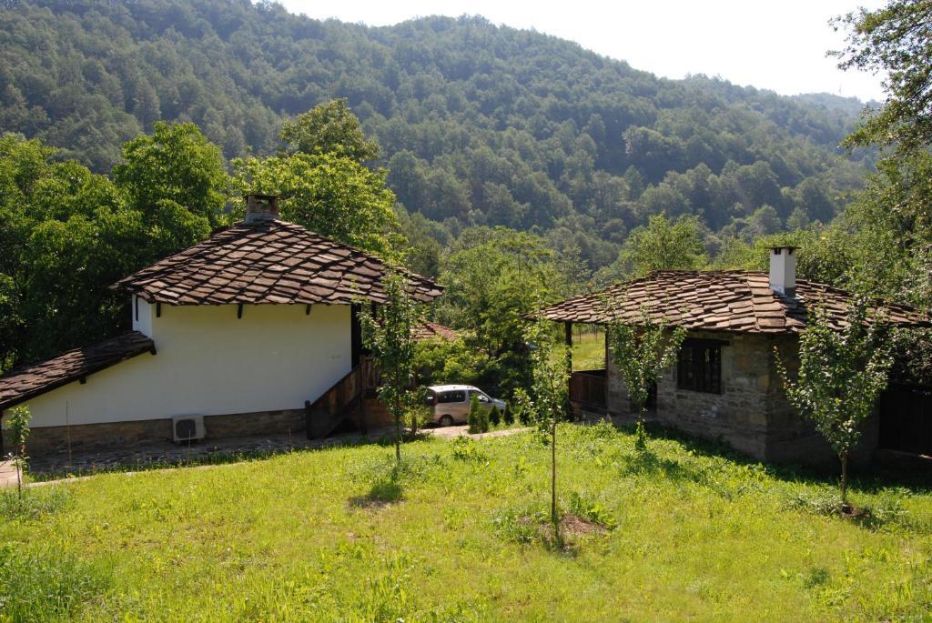 Къща Балканец Balkanets (Lovech) Exteriör bild